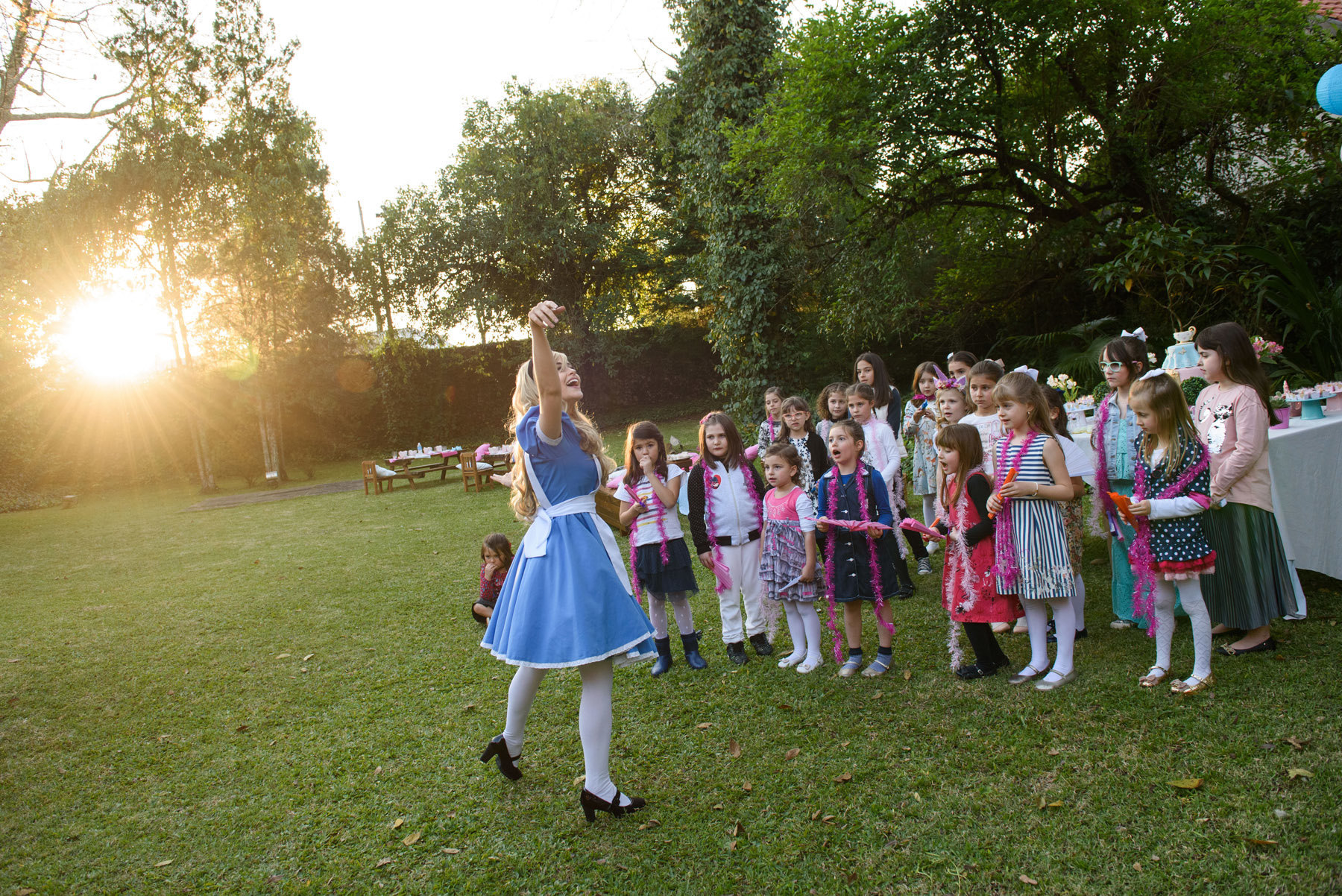 Aniversário Infantil ao ar livre - 7 anos Luiza - Tema Picnic da Alice — fotografia de capa por Gus Wanderley